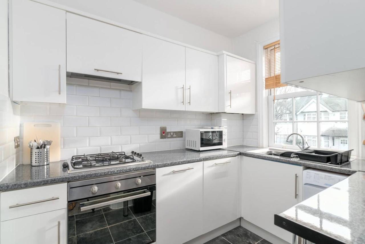 Guestready - Modern 2-Bed For 4 In Golders Green! London Eksteriør billede